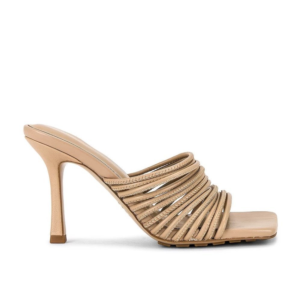 Alias Mae Tan Heels